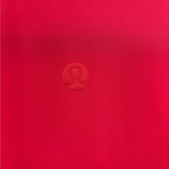 lululemon athletica Pink Women's Crop Top 8 - Picture 3 of 4